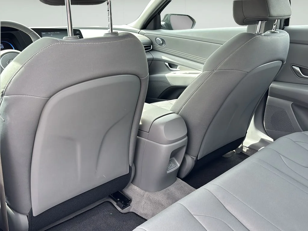 Certified Used 2025 Abyss Black Hyundai SEL Sport image 17