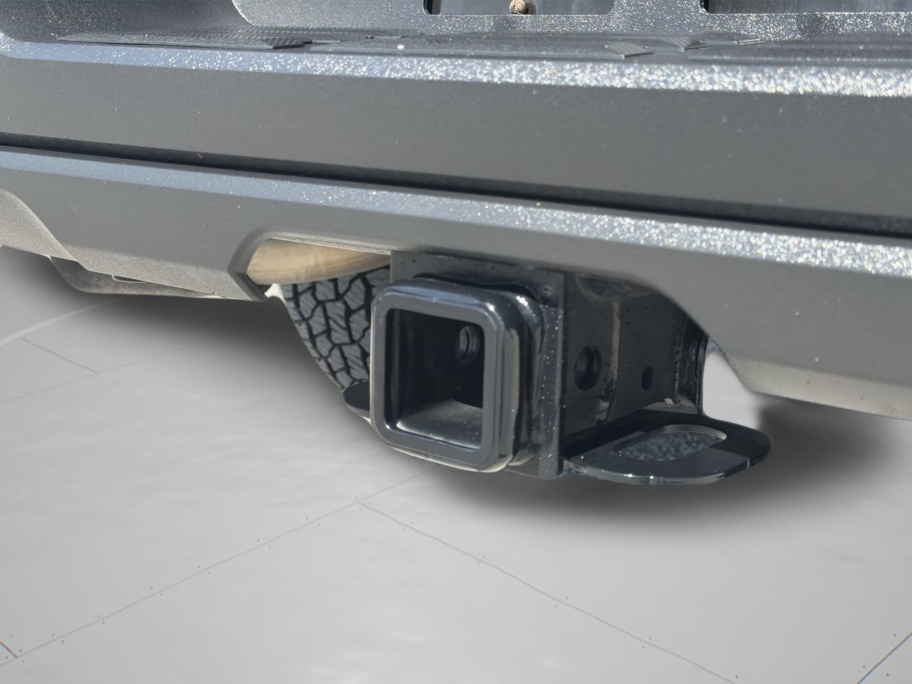 Used 2024 Ice Cap Toyota SR5 image 10