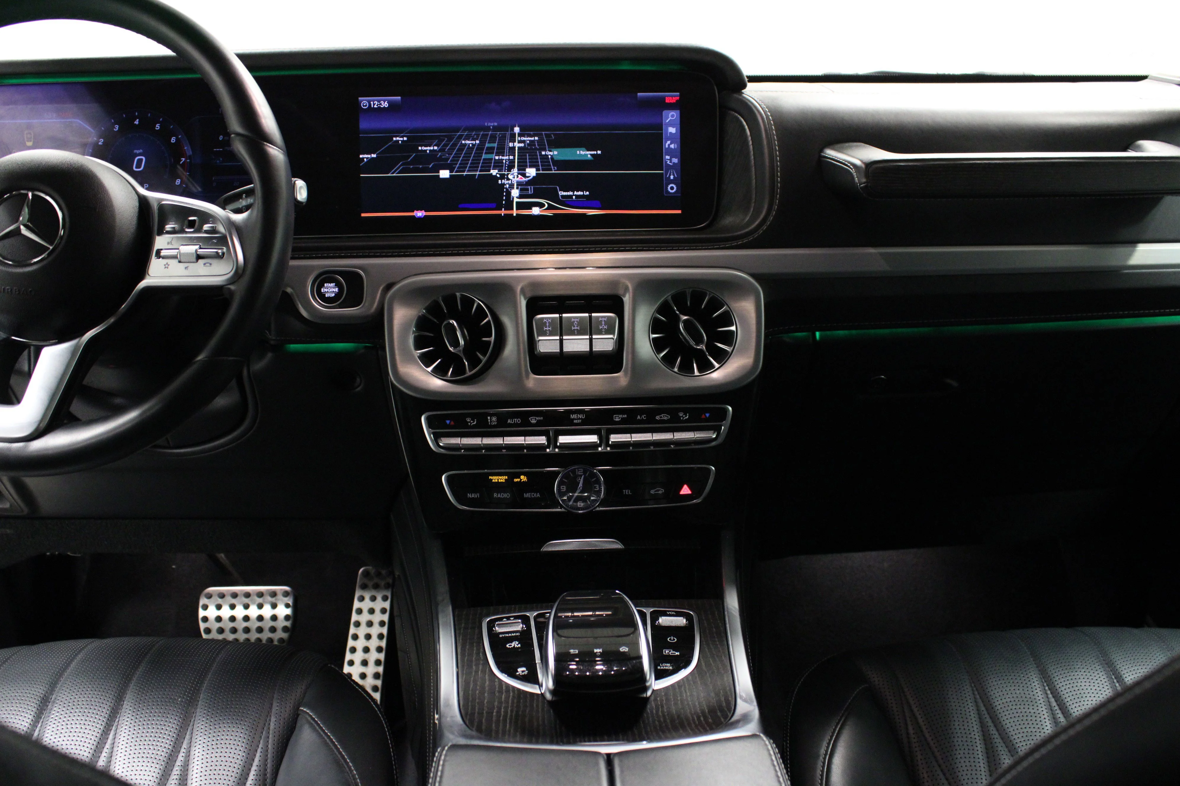 Used 2023 MANUFAKTUR Deep Green Mercedes-Benz G 550 image 18
