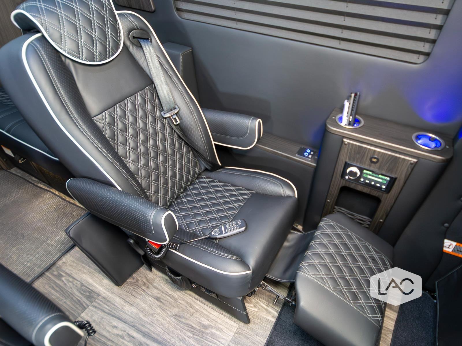 New 2026 Obsidian Black Metallic OGV Luxury Coach 144 AWD ULTIMATE ADV w/ 540ah PKG image 6