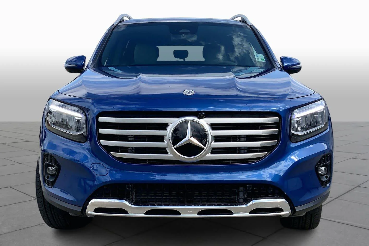 New 2026 Starling Blue Metallic Mercedes-Benz GLB 250 image 3
