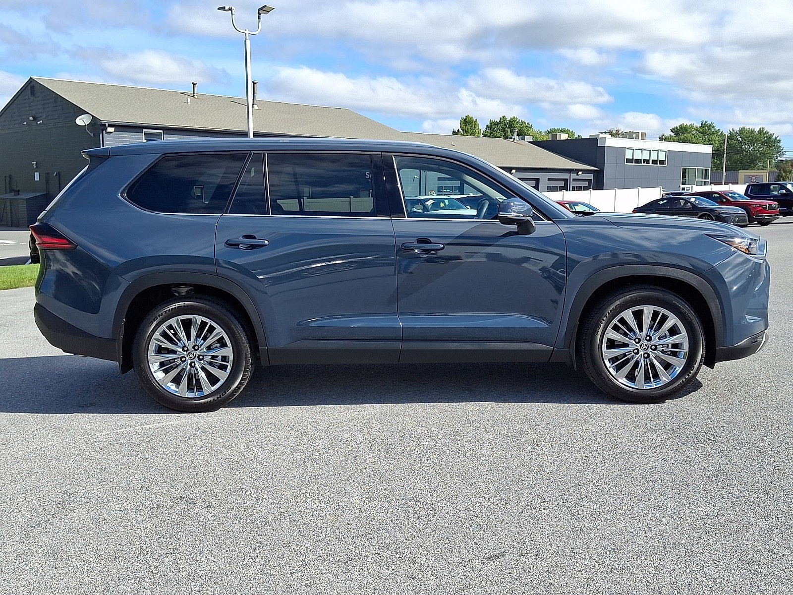 Certified Used 2026 STORM CLOUD Toyota Platinum image 30