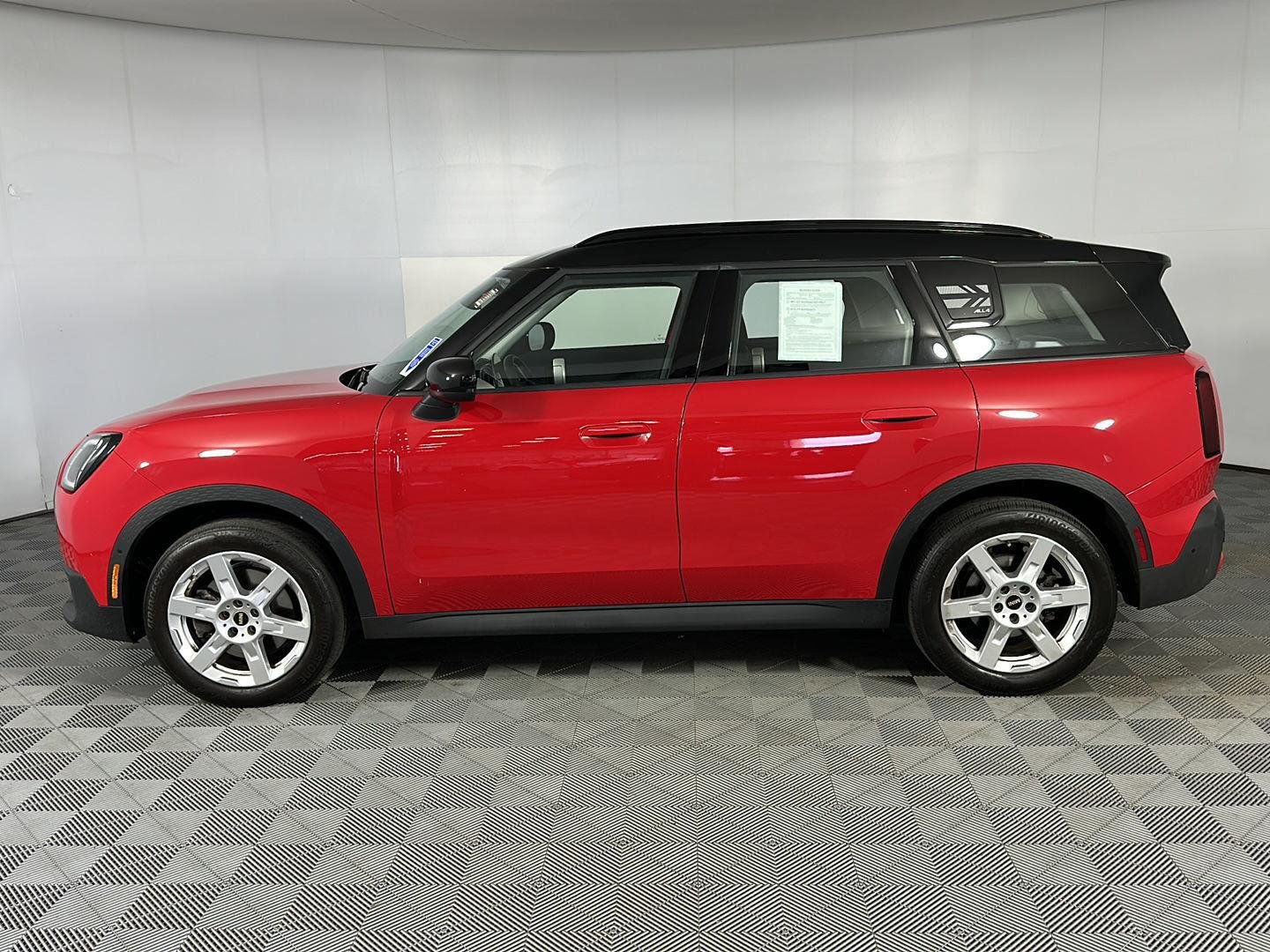 Certified Used 2025 Chili Red II MINI S image 8