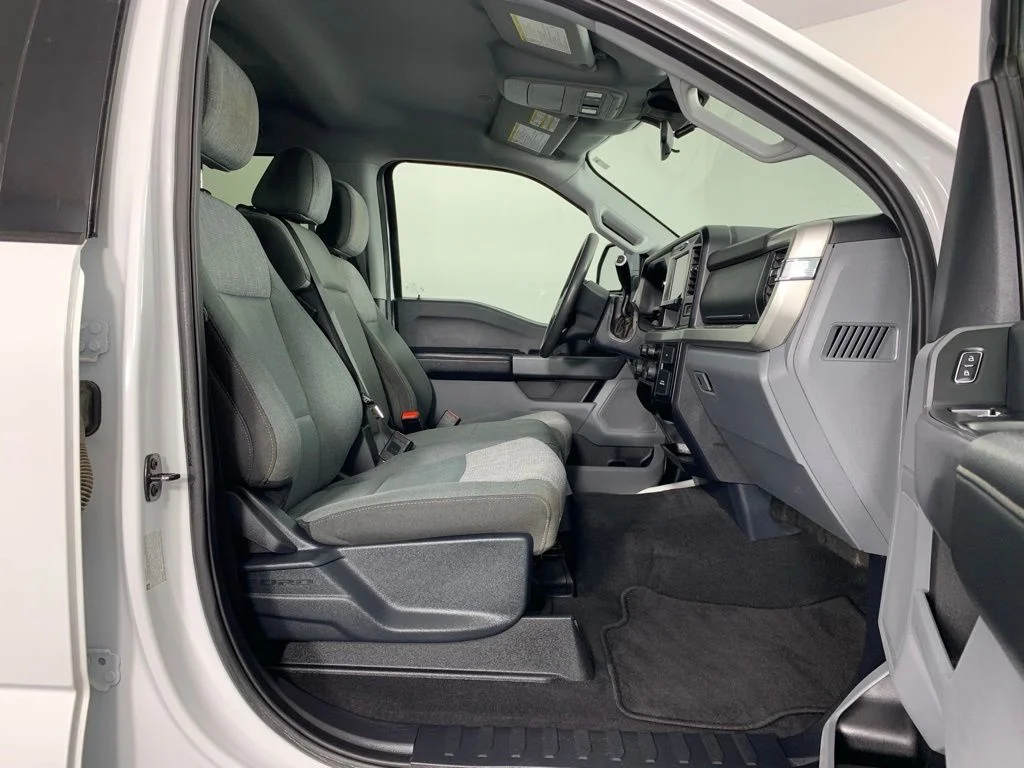 Used 2025 White Ford XLT image 21