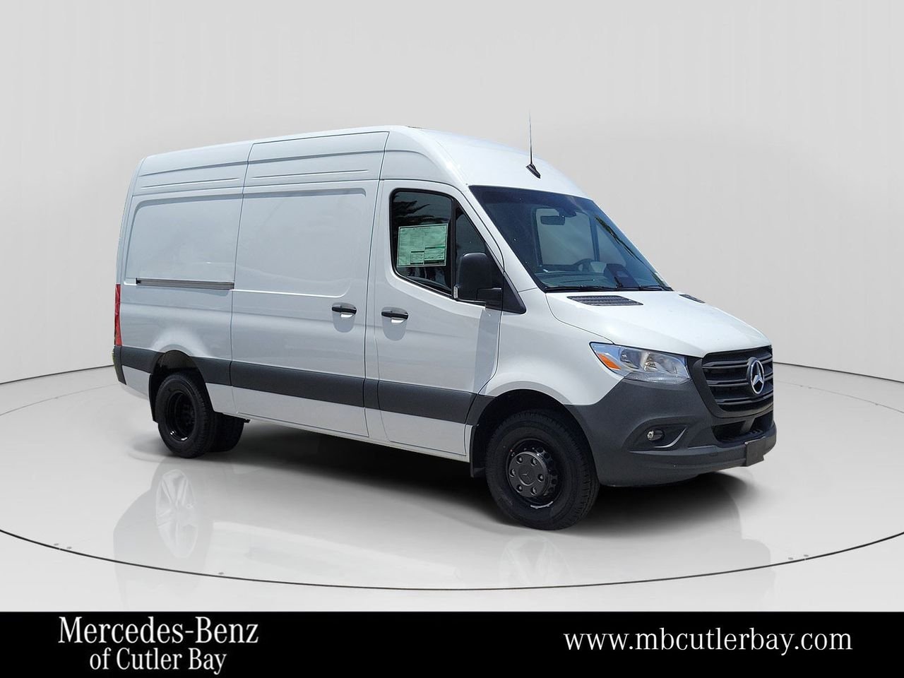 2025 Mercedes-Benz Sprinter Cargo Van