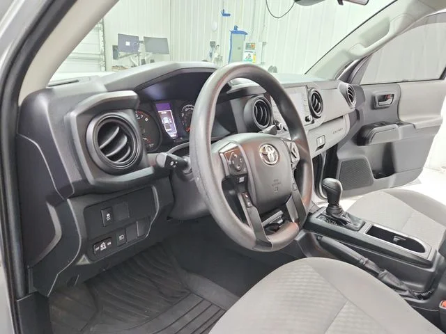 Used 2022 Silver Toyota SR image 18