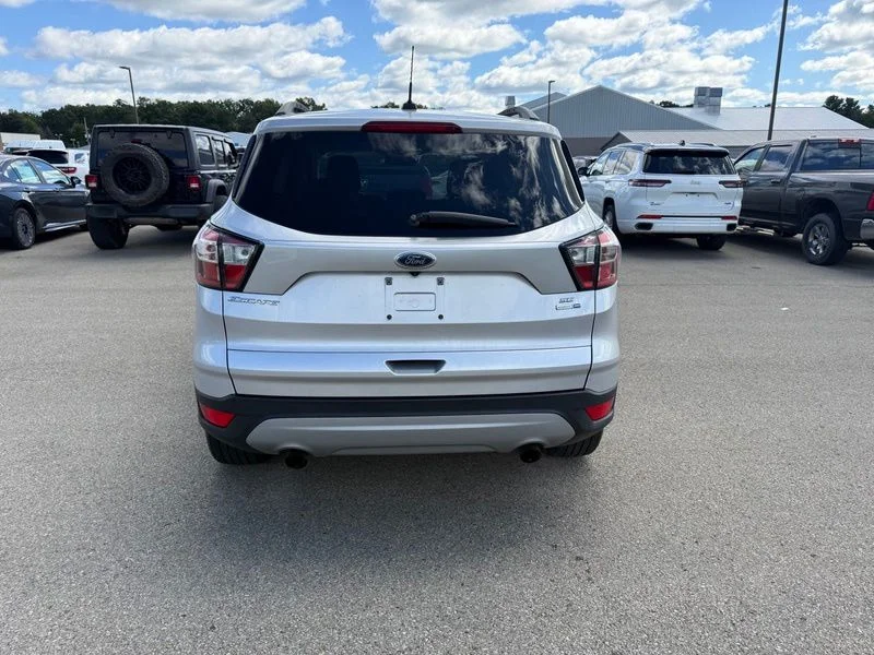 Used 2018 Silver Ford SE image 17