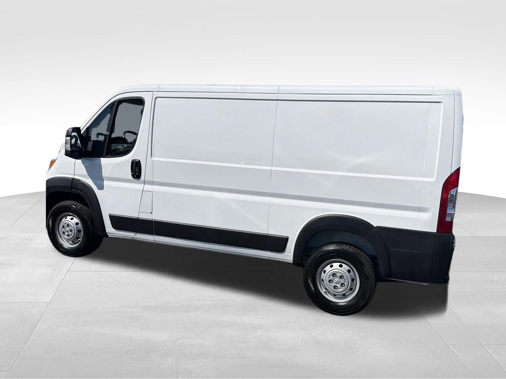 Used 2023 White Ram Low Roof image 3