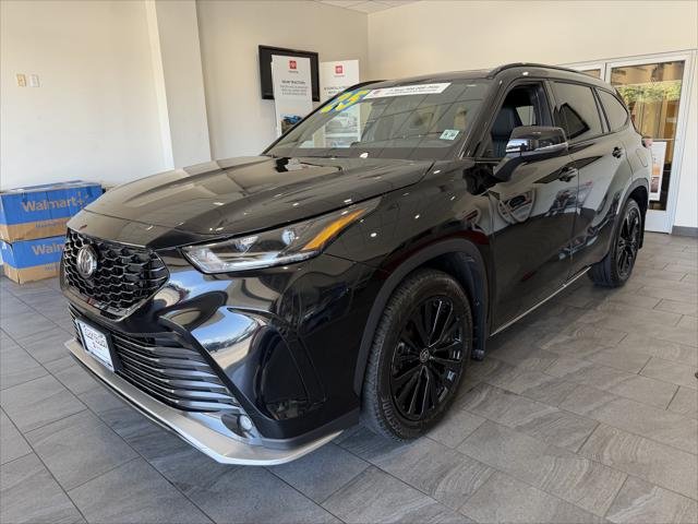 Certified Used 2025 ATTITUDE BLACK MC. Toyota  image 52