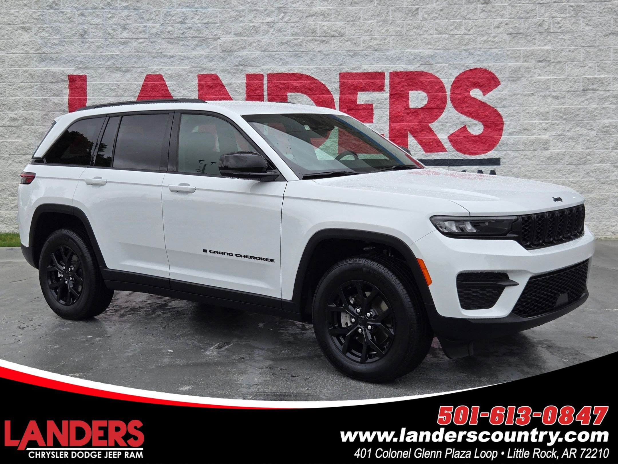 2025 Jeep Grand Cherokee Altitude 4x4's photo