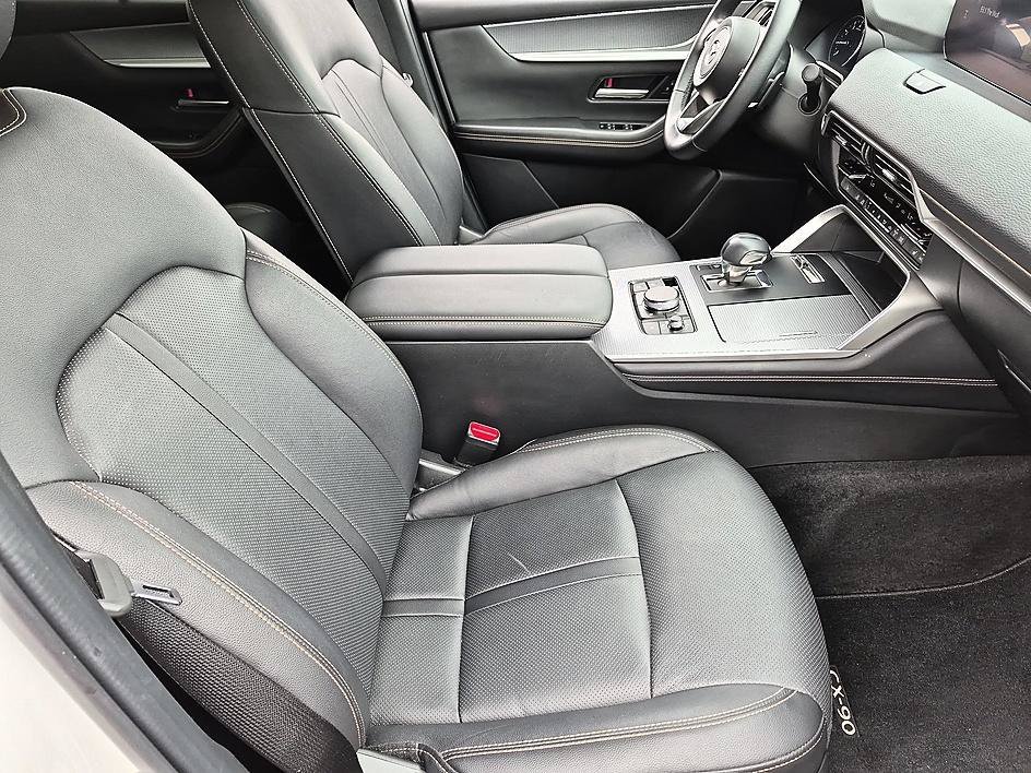 Used 2024 Rhodium White Premium Mazda 3.3 Turbo Preferred image 36