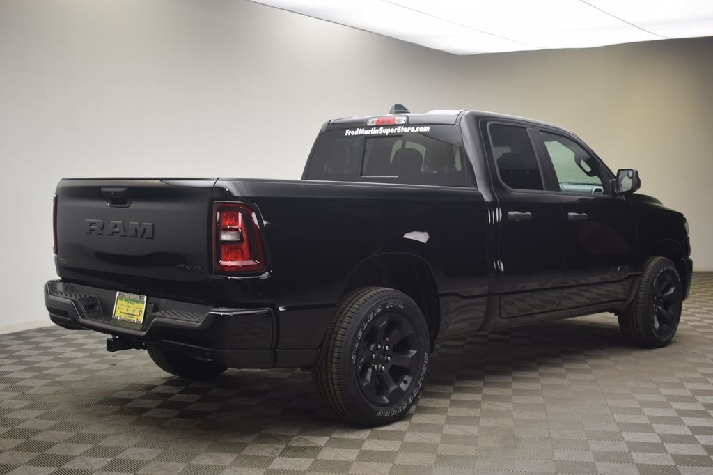 New 2026 Diamond Black Crystal Pearl-Coat Exterior Paint RAM Express image 5