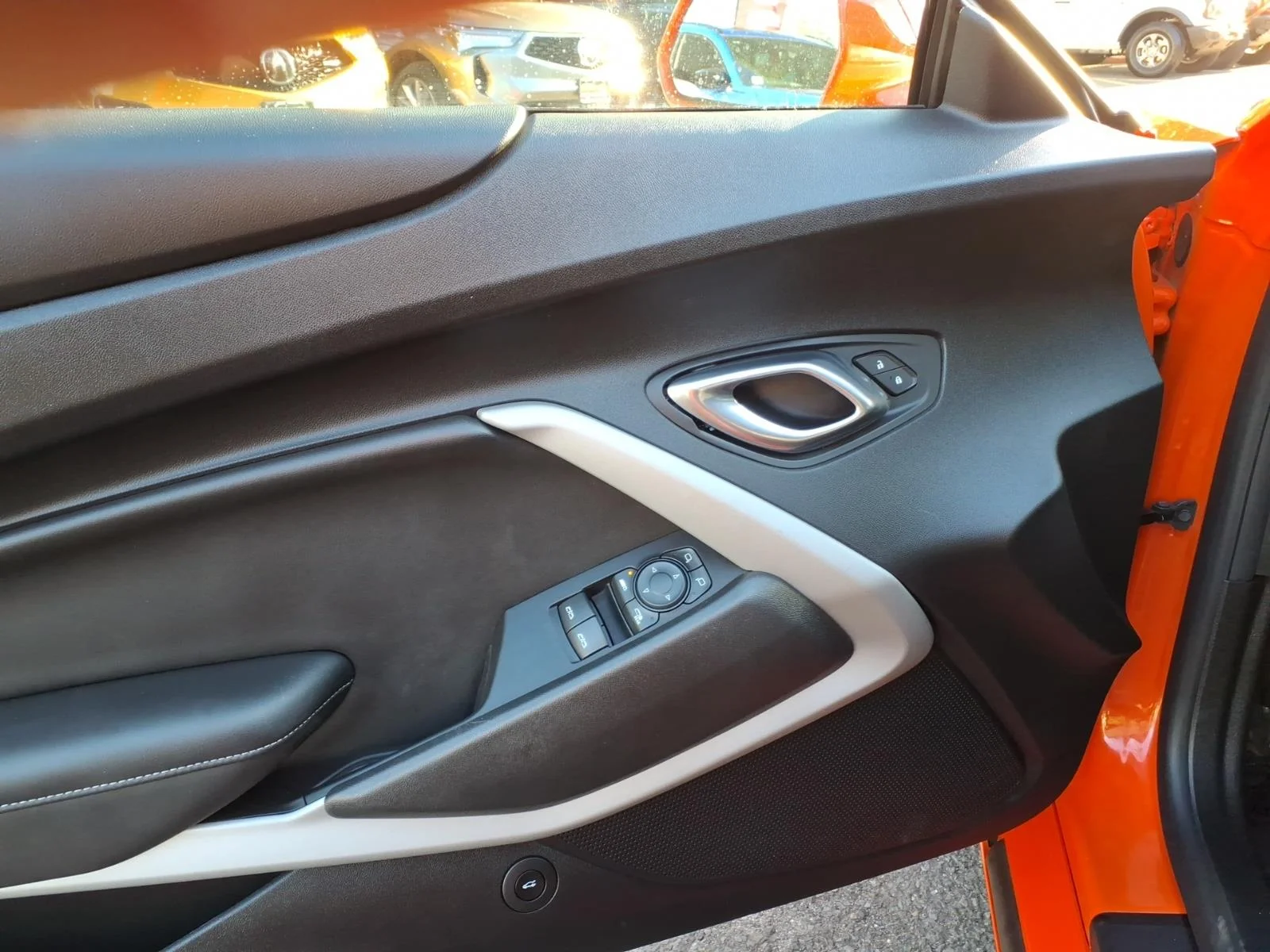 Used 2019 Orange Chevrolet LT image 17