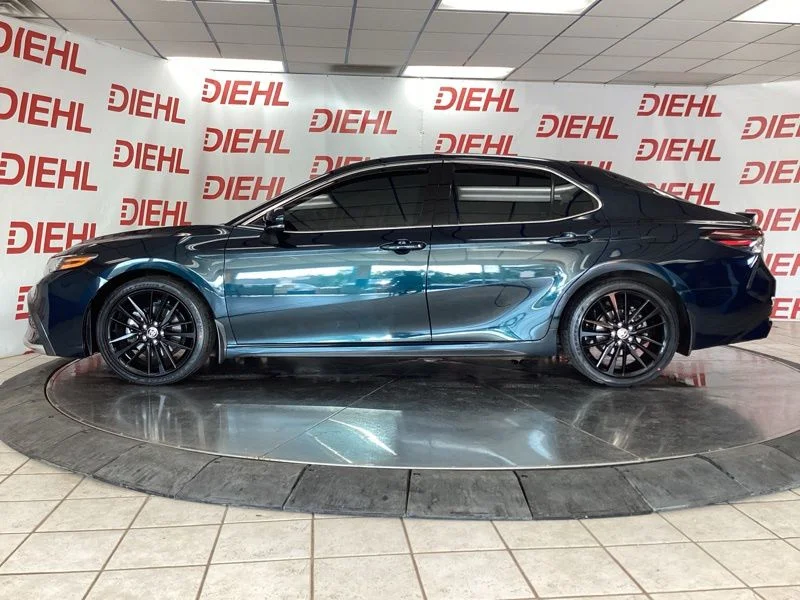 Used 2021 Blue Toyota XSE image 4