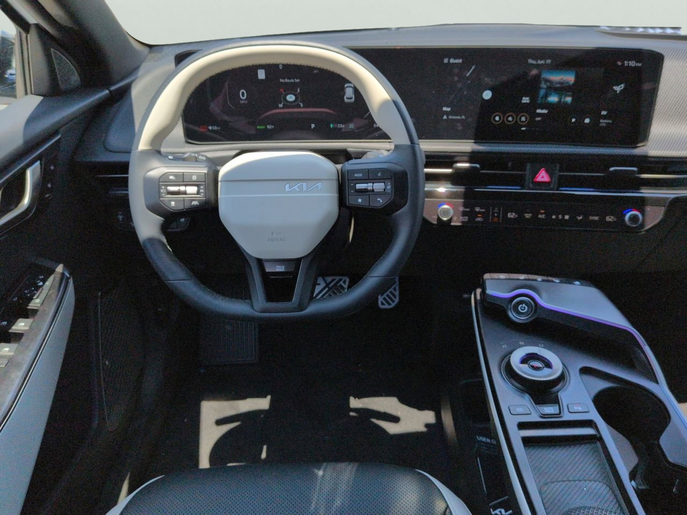New 2026 Glacier White Pearl/Black Roof Kia GT-Line image 15