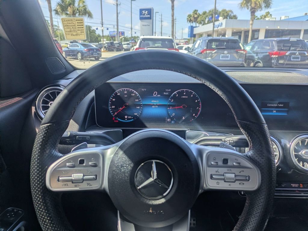 Used 2020 White Mercedes-Benz GLB 250 image 30