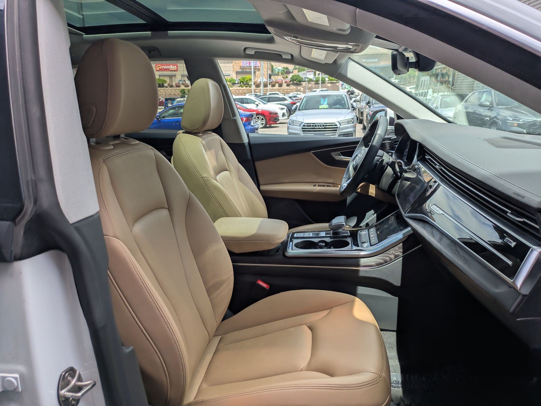 Used 2023 Glacier White Audi Premium image 29