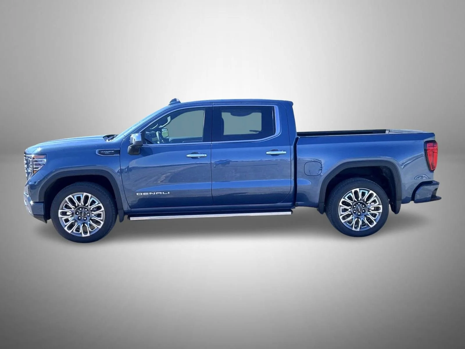 New 2026 DOWNPOUR METALLIC GMC Denali Ultimate image 10
