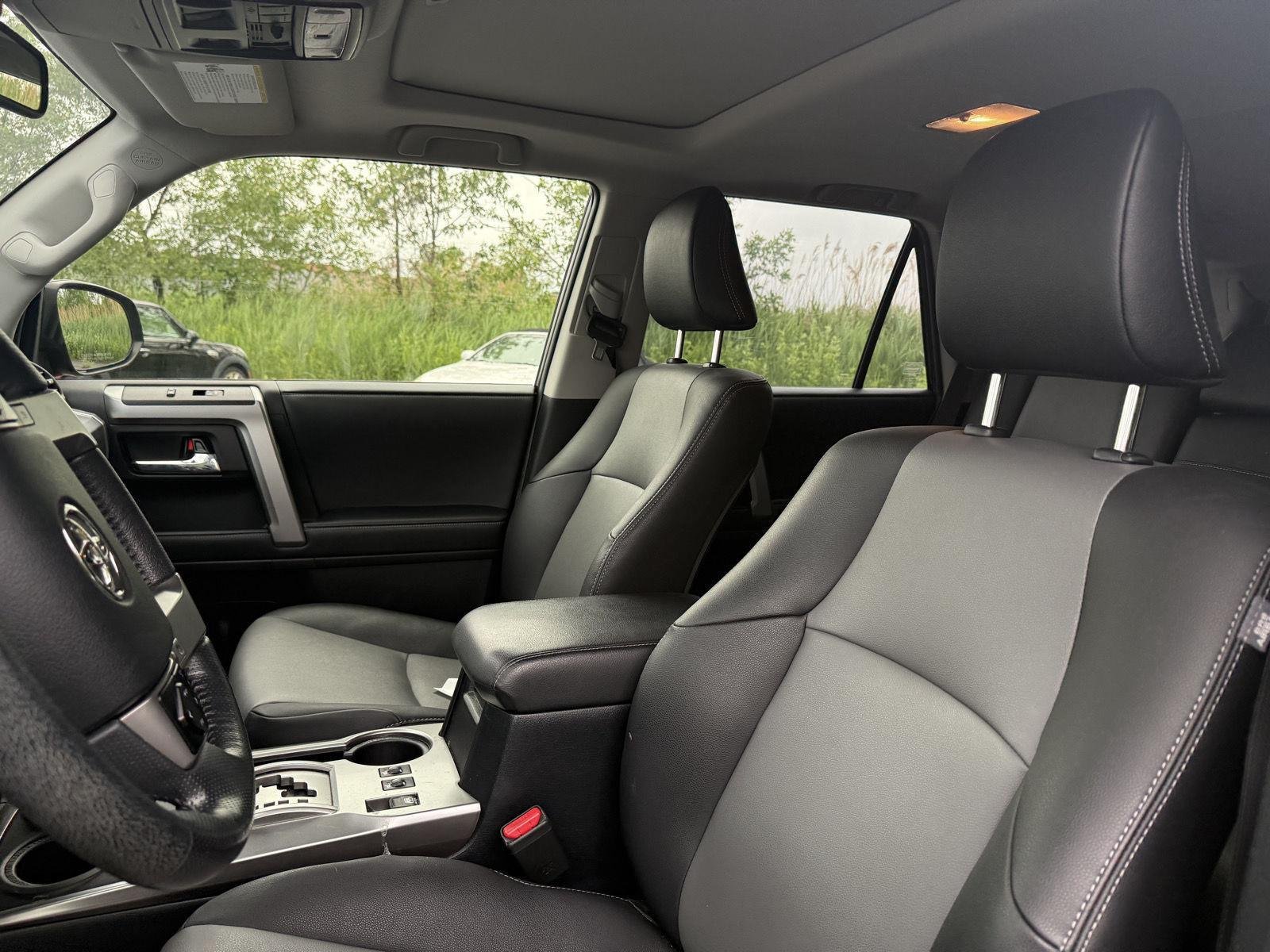 Used 2023 Midnight Black Metallic Toyota SR5 Premium image 4