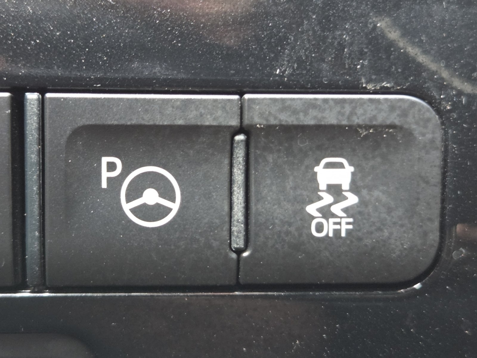 Used 2017 Blue Toyota Three Touring image 7