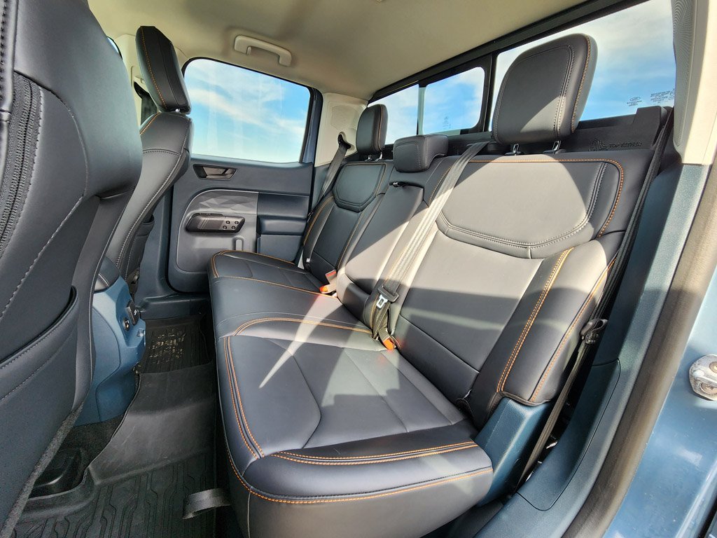 Used 2024 Azure Gray Metallic Tri-Coat Ford LARIAT Advanced image 16
