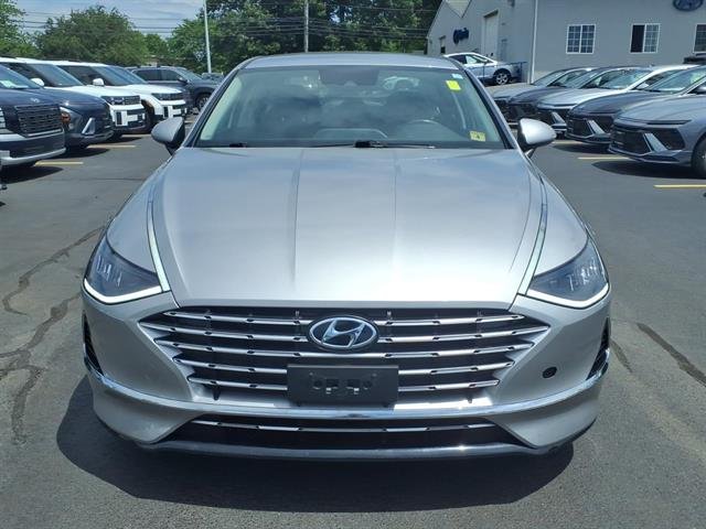 Used 2022 Hyundai Sonata Hybrid SEL with VIN KMHL34JJ2NA038121 for sale in Meriden, CT