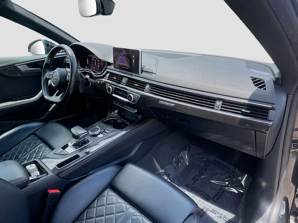 Used 2019 Black Audi Premium Plus image 34