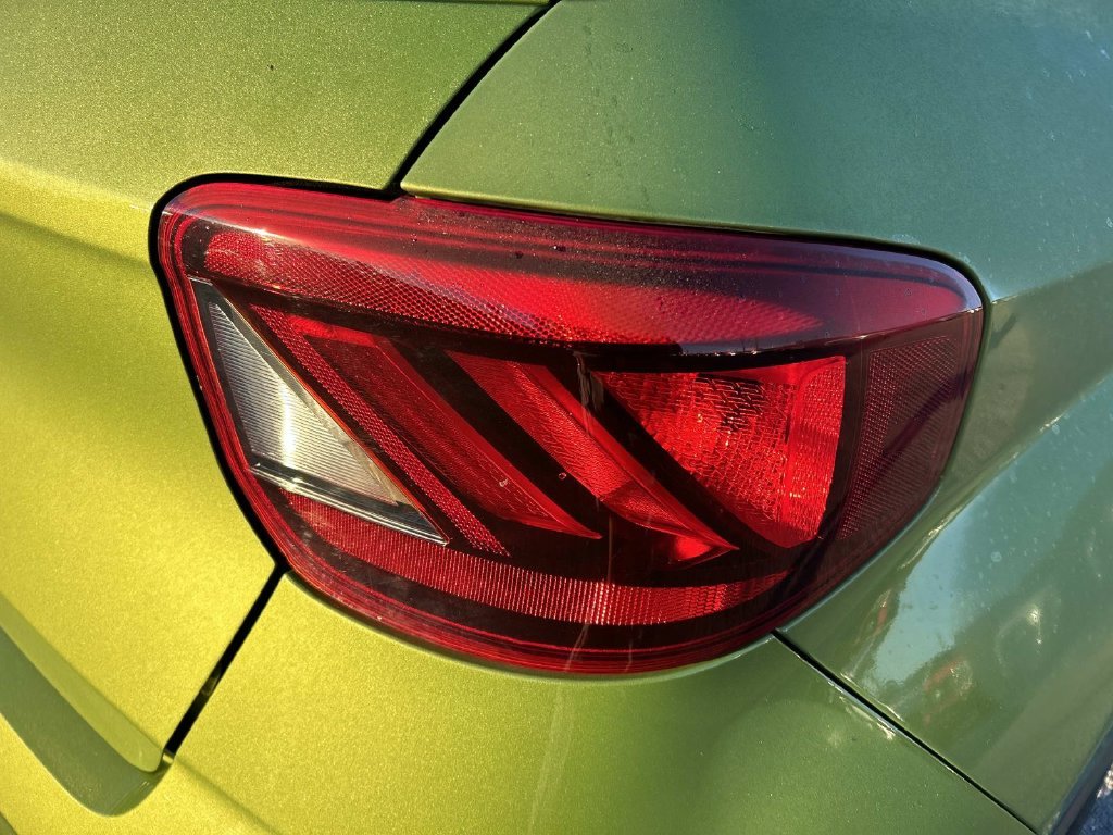 Used 2022 Green Hyundai SEL image 10