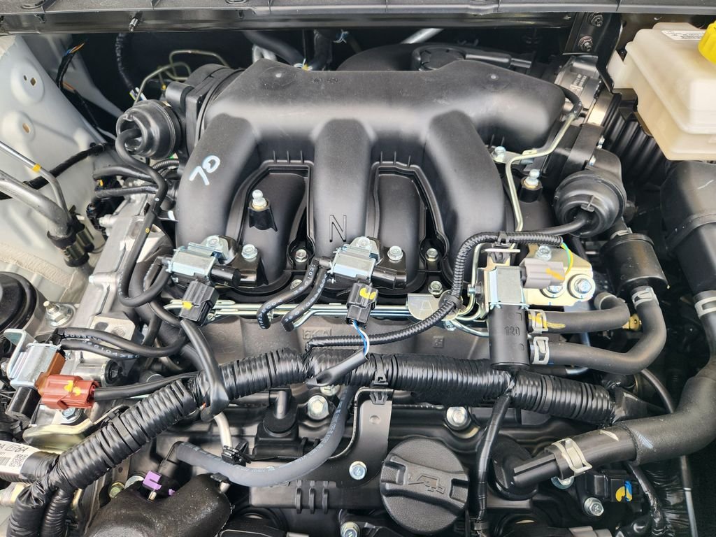 New 2026 Everest White Pearl TriCoat Nissan SL image 32