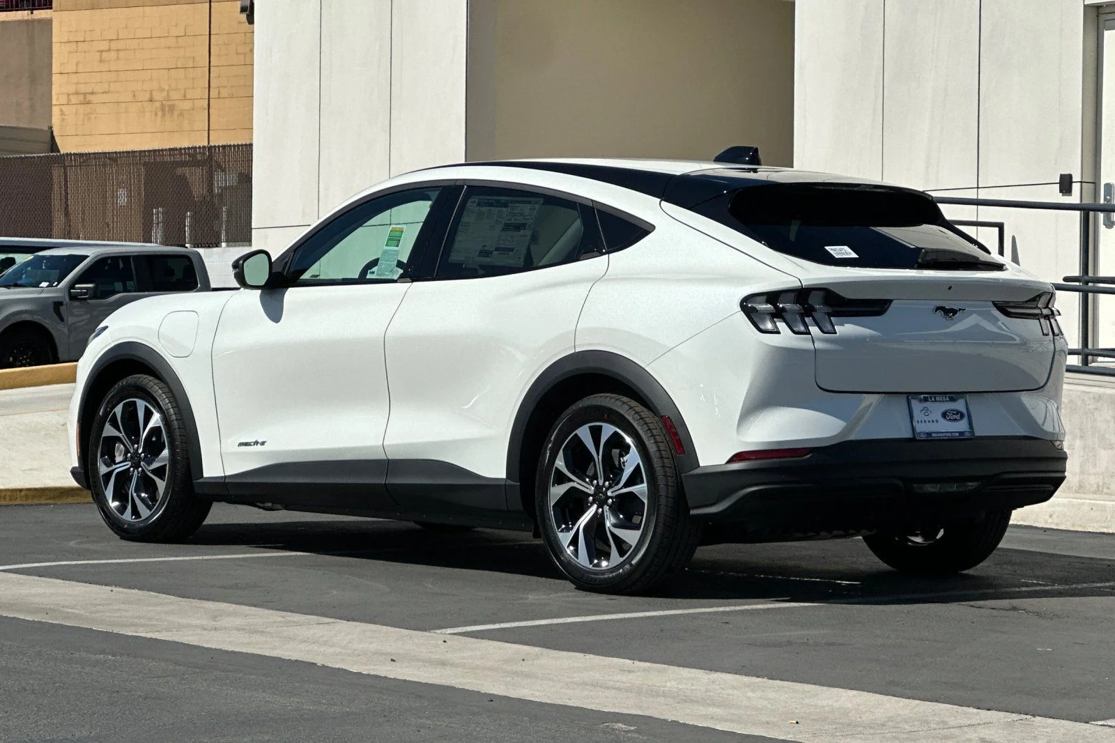 New 2026 Star White Metallic Tri-coat Ford Select image 5