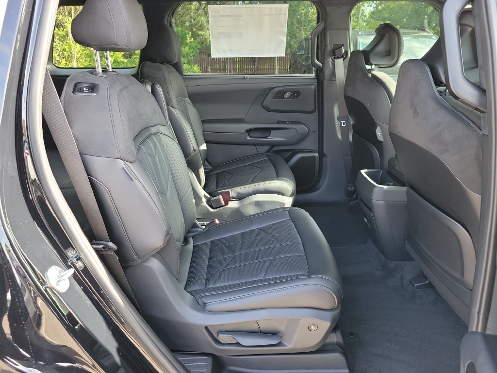 New 2027 Ebony Black Kia X-Pro SX Prestige image 13