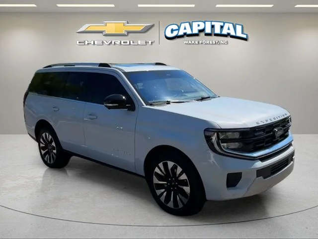 Used 2025 Silver Ford Platinum image 7