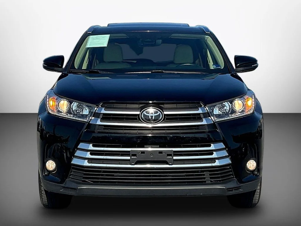 Used 2018 Black Toyota Limited image 2
