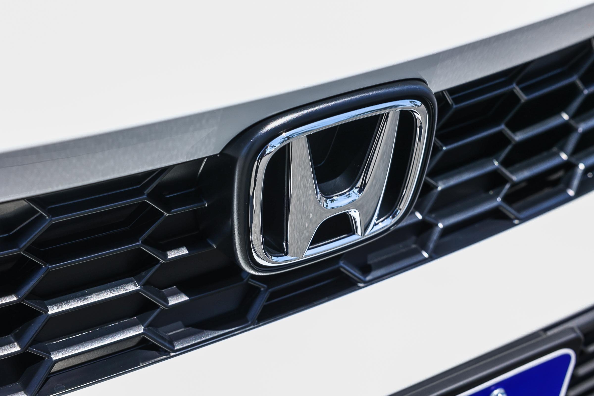New 2026 Platinum White Pearl Honda Sport CVT image 14