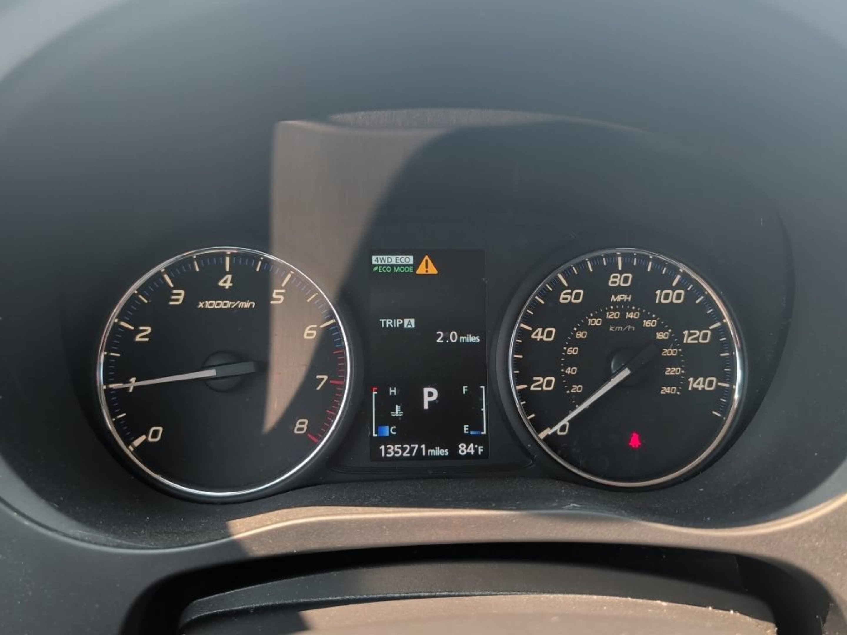 Used 2019 Silver Mitsubishi ES image 19