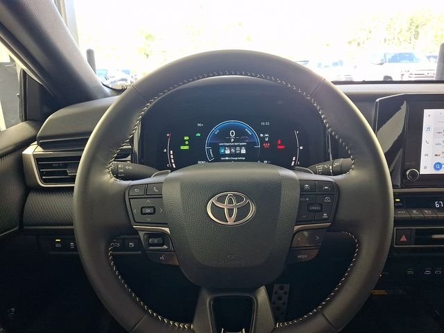 Used 2025 White Toyota SE image 23