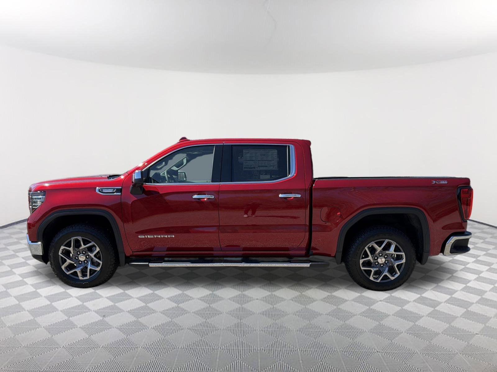2026 GMC Sierra 1500 SLT - Photo 8