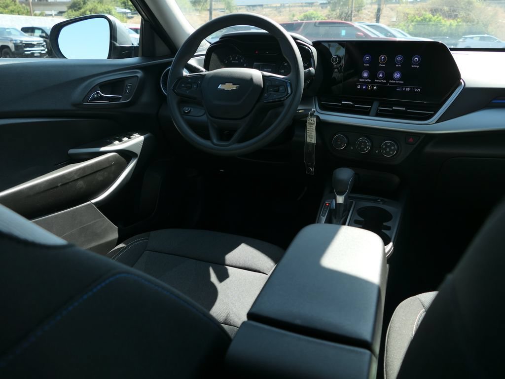 2026 Chevrolet Trax LS - Photo 25