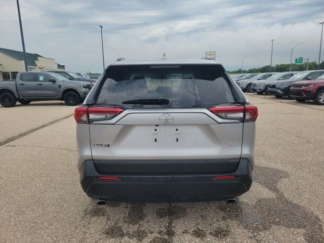 Used 2024 Silver Toyota XLE image 23