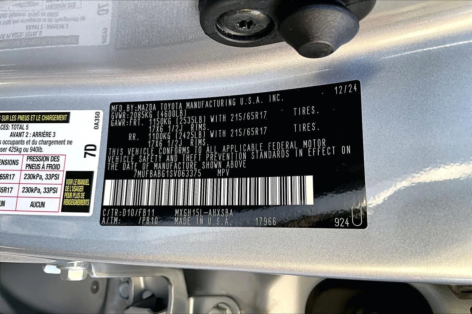 Used 2025 Sonic Silver Toyota Hybrid SE image 38