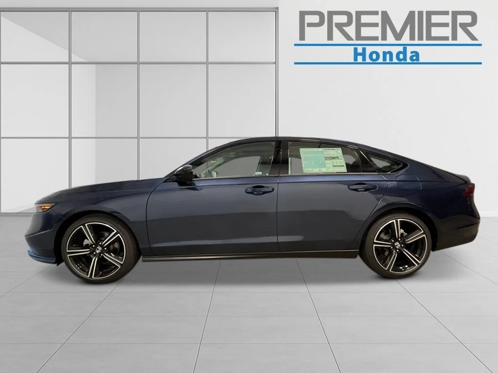 New 2026 Blue Honda SE image 2