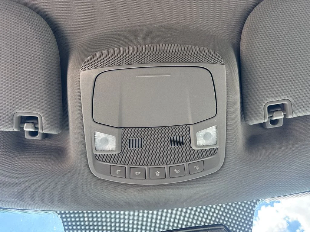 Used 2017 Ingot Silver Ford XLT image 27
