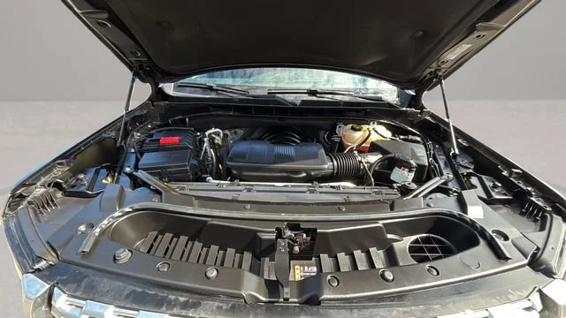 Used 2024 Onyx Black GMC Denali image 32