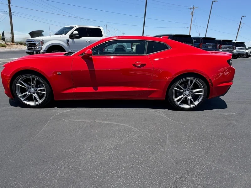 Used 2021 RED HOT Chevrolet 1LT image 6