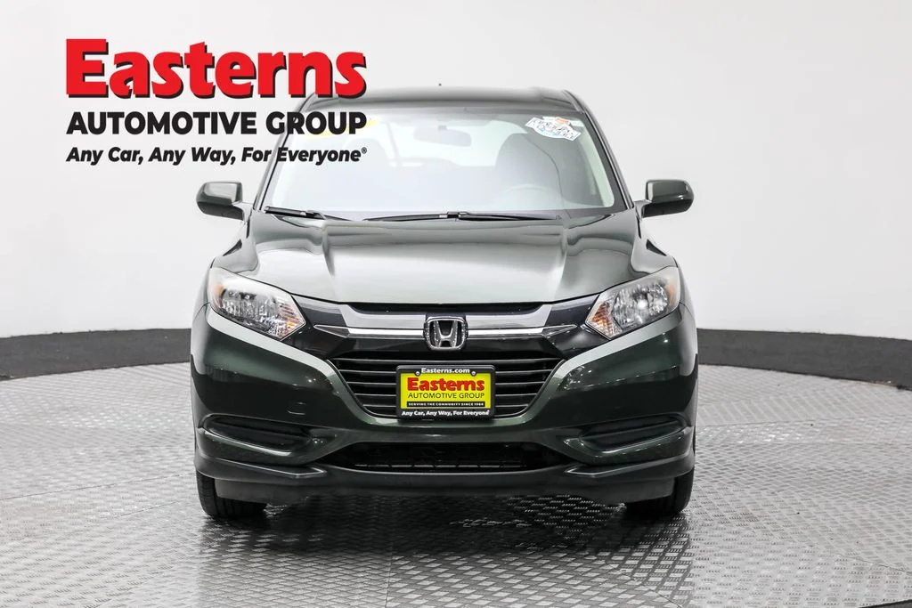 Used 2018 Gray Honda LX image 2