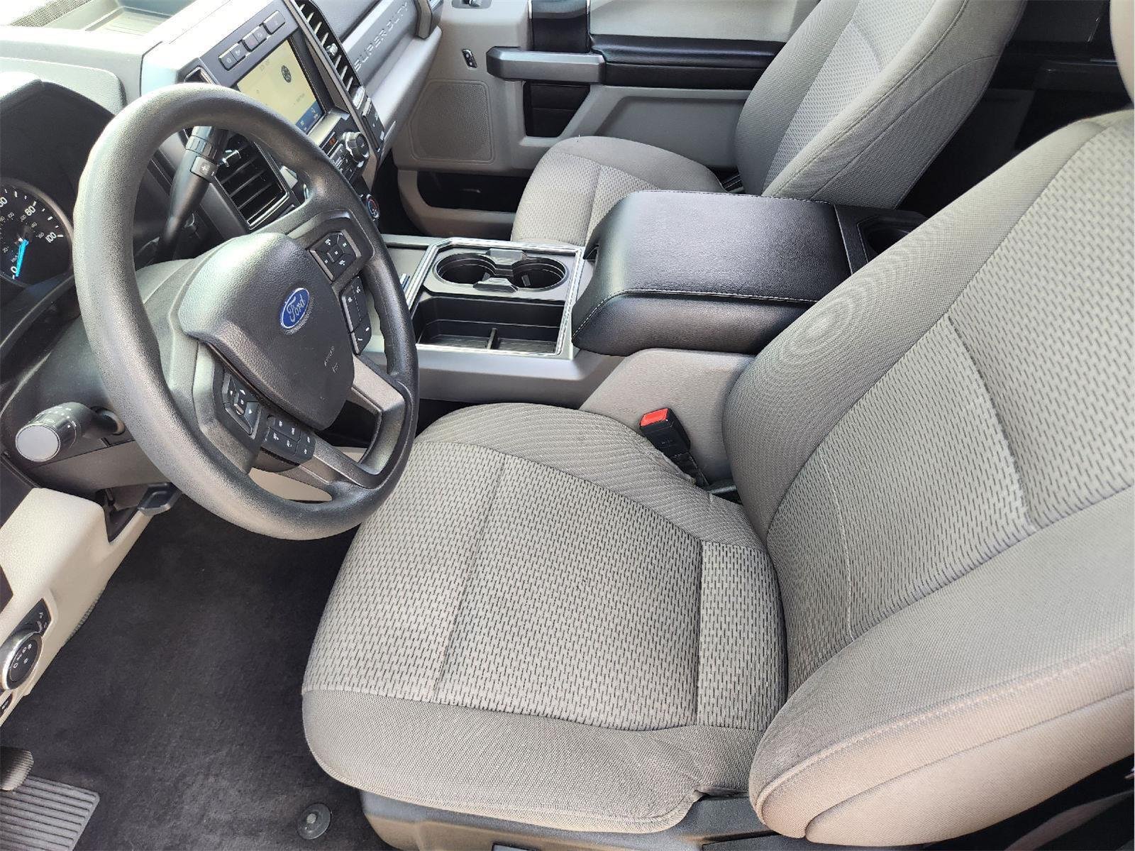 Used 2020 Iconic Silver Ford XLT image 12