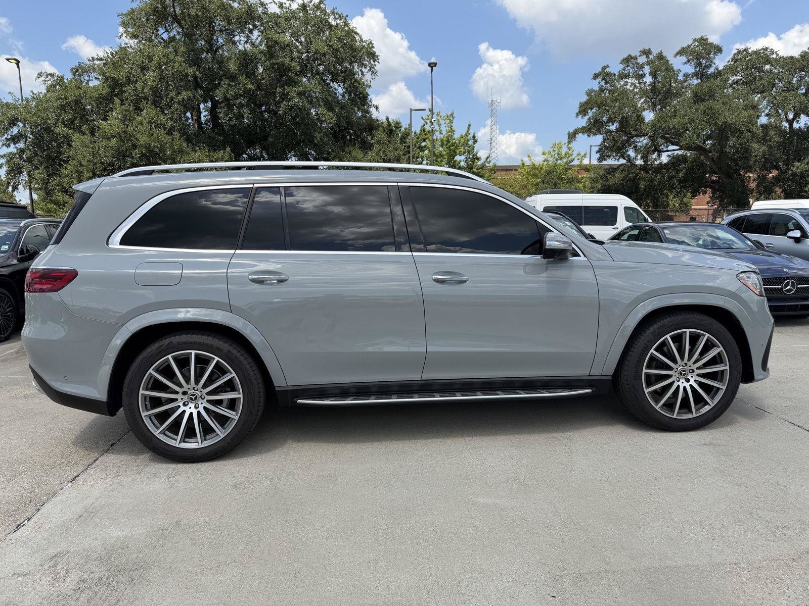 Certified Used 2025 MANUFAKTUR Alpine Grey Mercedes-Benz GLS 450 image 29