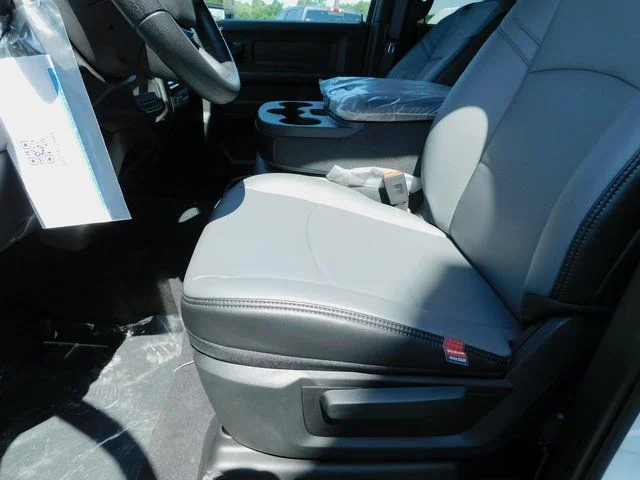 2025 RAM 2500 Tradesman - Photo 10