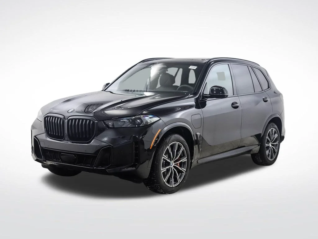 2026 BMW X5 xDrive50e's photo