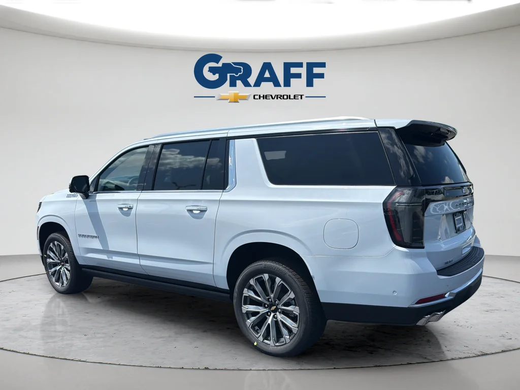 New 2026 Polar White Tricoat Chevrolet High Country image 14